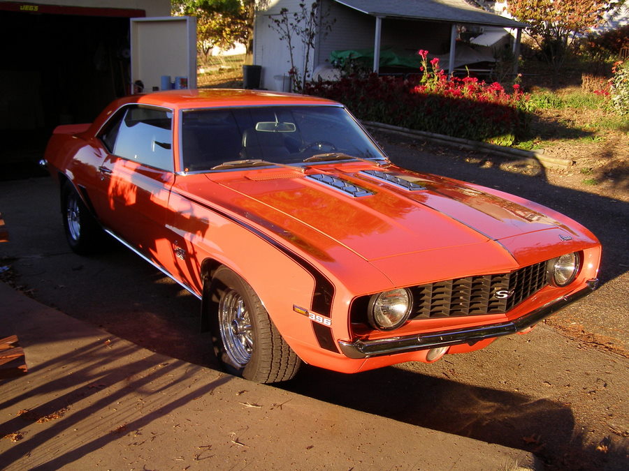 1969-Camaro-SS-396-For-Sale-Overall-Front-Right-Corner-2